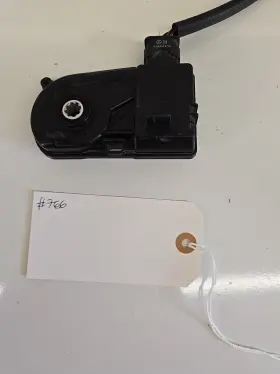A2059063501 Mercedes-benz A2059064800 C W205 Radiator Shutter Actuator New Genuine