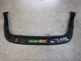2751260 Mini 2008-2014 Cooper Clubman Upper Radiator Support Tie Bar