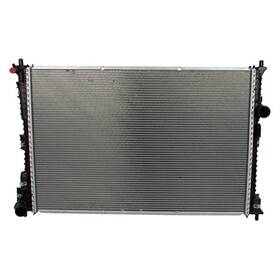 Motorcraft Rad121 For Ford Explorer 2016-2019 Engine Coolant Radiator