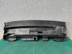 21579-5hk2a Nissan 17-20 Rogue Radiator Air Guide Oem