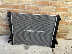 84274378 Oe Quality Friction Aluminum Radiator For 2018-22 Buick Enclave Chevrolet Traverse 3.6l V6