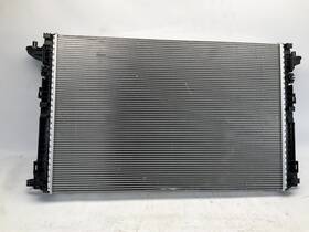 Porsche 675-10324 19 20 21 22 23 24 Cayenne Engine Cooling Radiator Oem B