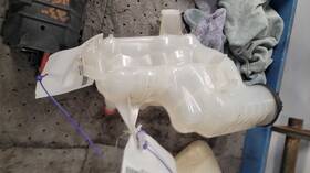 Rover 671.rv1306 Spt 2006 Coolant Reservoir 859204
