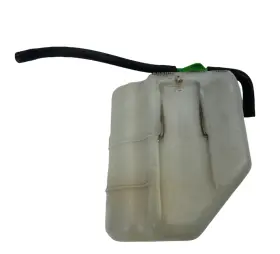 17931-60g Suzuki 2002-2007 Aerio Radiator Coolant Reservoir Tank Assembly Oem