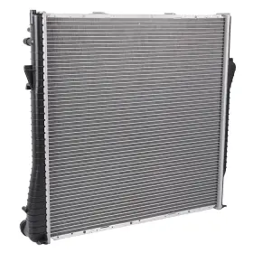 10822804 Top-refitting Aluminum Radiator For 2000-2006 Bmw X5 Replacement Crossflow