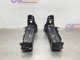 Toyota 109-10105 19 2019 Avalon Xle Front Bumper Impact Bar Set
