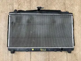 164000v120 Toyota Fits 13 - 18 Avalon Hybrid 2.5l At Engine Cooling Radiator Gas