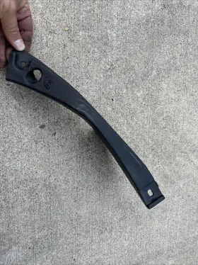 53298-0e010 Toyota Used Oem Passenger Front Side Shield 2014-2019 Highlander