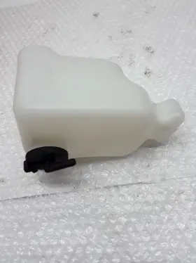 671.to1h92 Toyota New Overflow Coolant Reservoir Bottle Tank 1992 Camry Z-24p