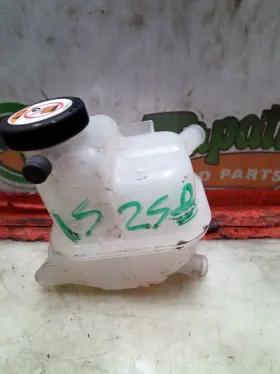 671.to1i24 Toyota Prius 2024 Coolant Reservoir 3733119