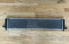 Pa610-gf30 Toyota Prius V 2017-2020 Radiator Inverter Cooler Tank Oem