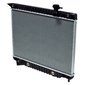 Universal Air Conditioner Ra2458c For Chevy Trailblazer 2006-2009 Uac Engine Coolant Radiator