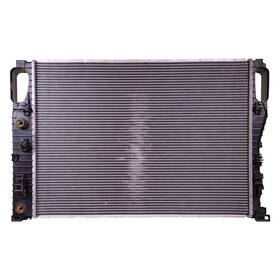 Valeo 732855 For Mercedes-benz Cls63 Amg 2007-2011 Engine Coolant Radiator
