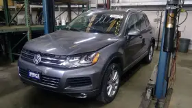 109-51115 Volkswagen Radiator Core Support Fits 11-17 Touareg 10788187