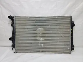 5qm-121-251-f Volkswagen 5qd-121-251-q 2019 2020 2021 Jetta Radiator Oem
