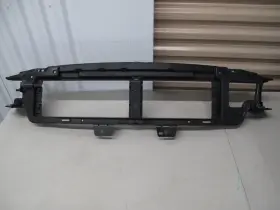 1136334xx Volvo S60 V60 Front Radiator Support Air Shutter Duct 2019-2022 32227974 Oem