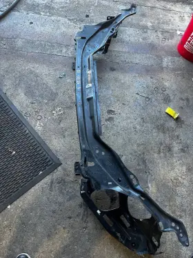 30762259 Volvo 2011 Xc60 Radiator Support Oem