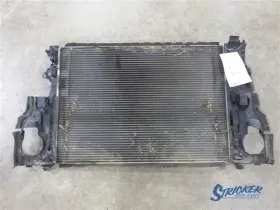 675-50237b Volvo Radiator Fits 07-16 80 Series 1444001