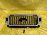 2018-2020 Ford F-150 Xlt Front Bumper Radiator Grille Oem JL34-8200-SD5APF Used. Price: $399.00.