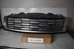 Land Rover Range L460 Front Grille 2022-2025 Oem M8E2-8200-A Used. Price: $250.00.