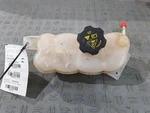 Coolant Reservoir Main Engine Fits 21-25 Grand Cherokee 3687576 Used. Price: $92.00.