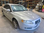 Radiator Fits 07-16 Volvo 80 Series 684208 Used. Price: $99.99.