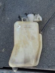 2005 Toyota Sequoia Coolant Reservoir Bottle 16470-0F010 Used. Price: $34.95.