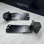 Bmw E90 E92 E84 Left & Right Lower Bracket Radiator Support Oem 7154546 7117811 Used. Price: $59.90.